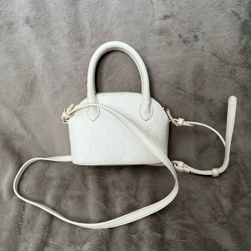 Hello Kitty Crossbody